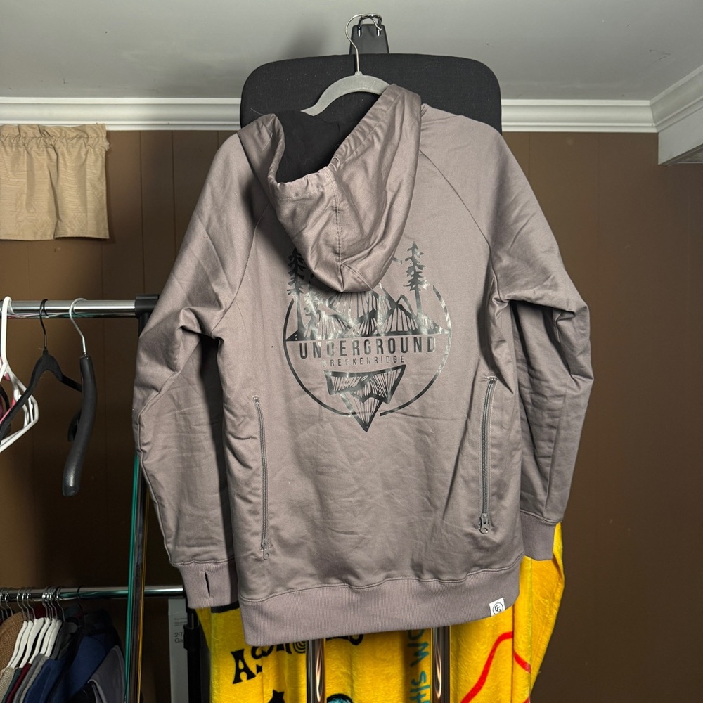 CG Habitats Underground Breckenridge Hoodie – Size M
